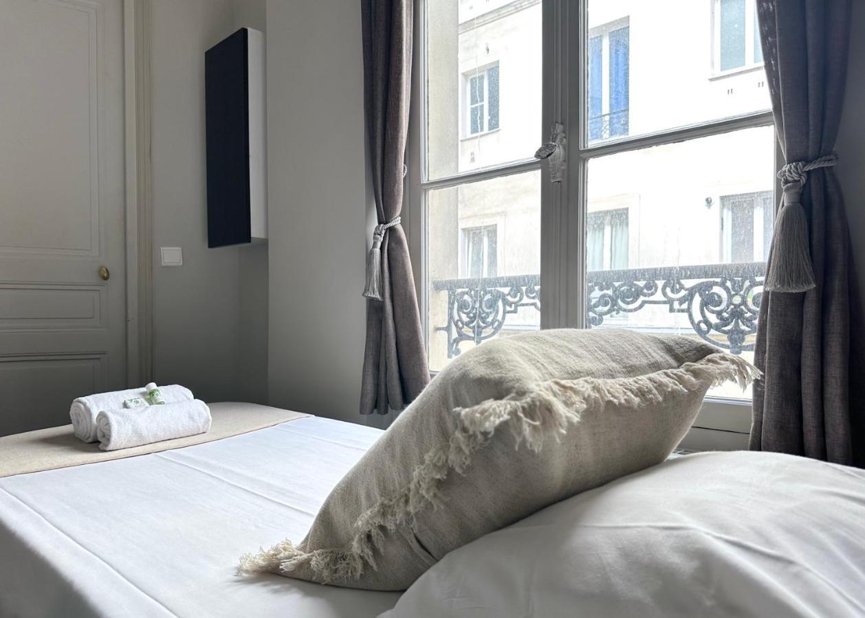 Quiet Retreat In Le Marais * Paris